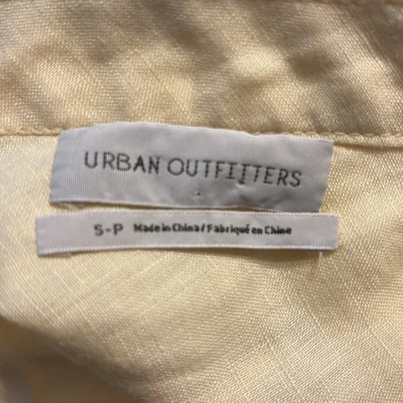 URBAN OUTFITTERS Linen Front Tie / Cut Out Jumpsuit in Soft Yellow Size Small - Picture 6 of 7